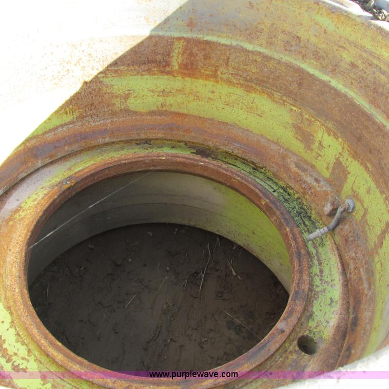 image for item BG9220 (4) 18.00-33 tires and wheels