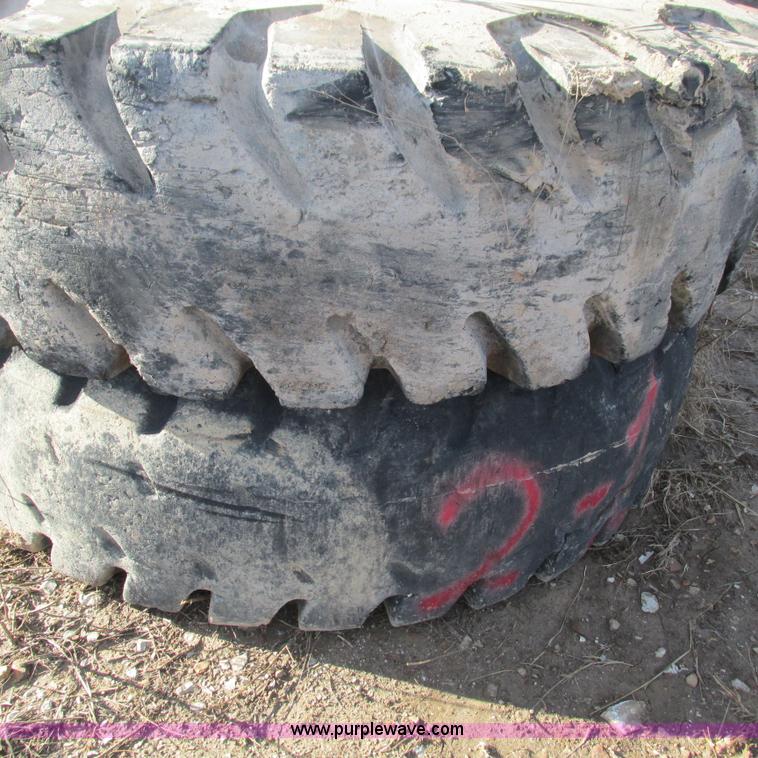 image for item BG9221 (4) 18.00-33 tires and wheels