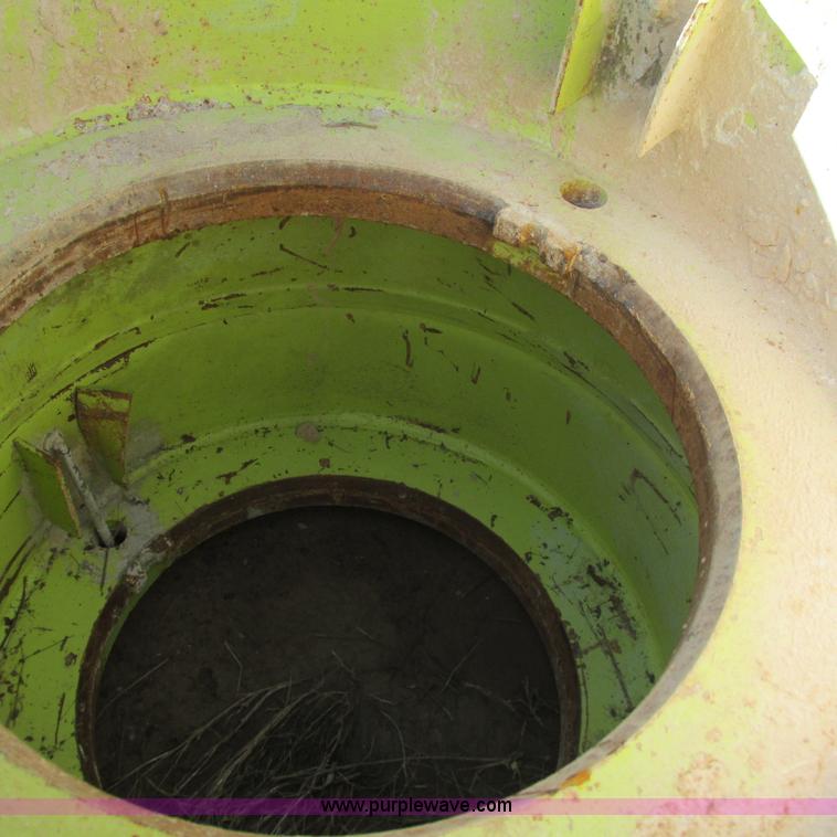 image for item BG9221 (4) 18.00-33 tires and wheels