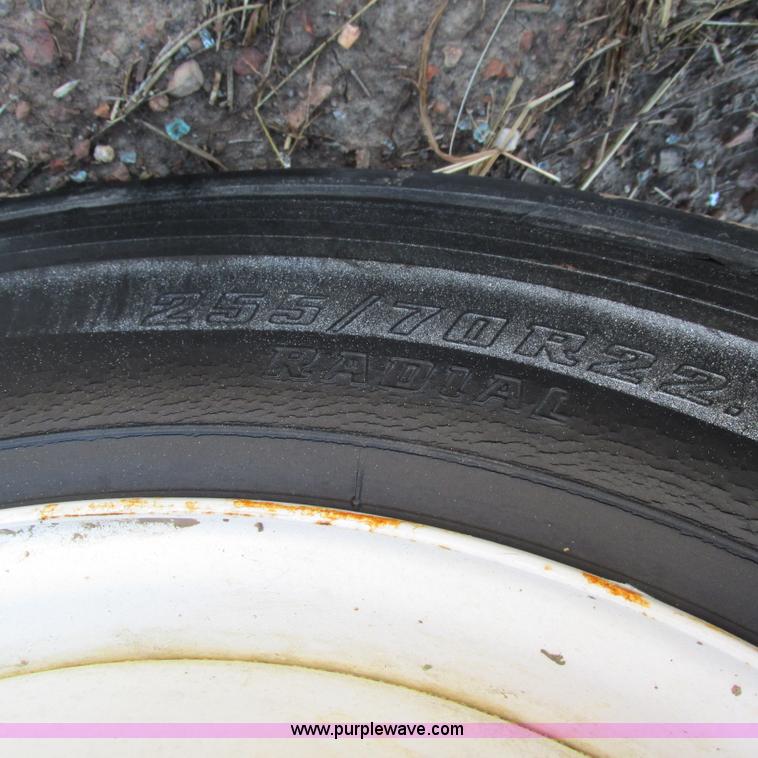 image for item BG9228 Tag axle