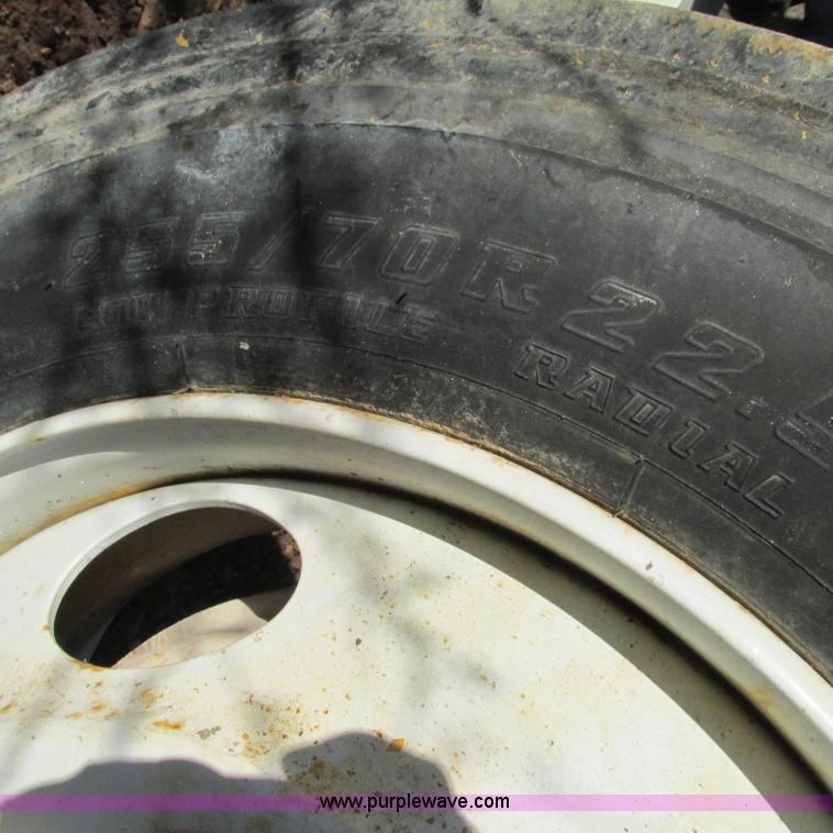 image for item BG9228 Tag axle