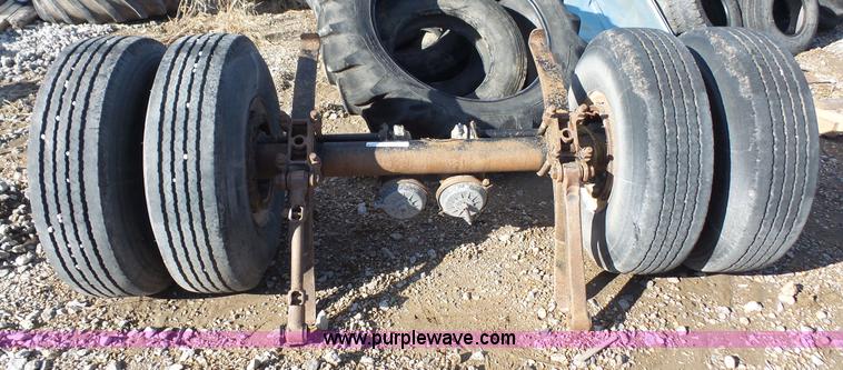 image for item BL9302 Axle with tires and wheels
