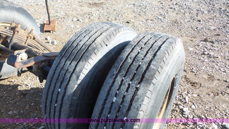 image for item BL9302 Axle with tires and wheels