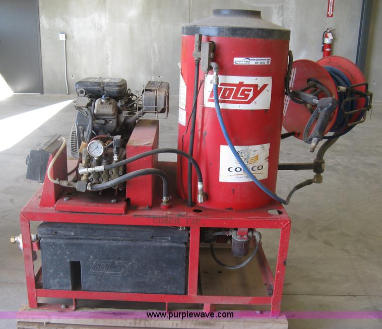 image for item BP9650 Hotsy 1260 hot pressure washer