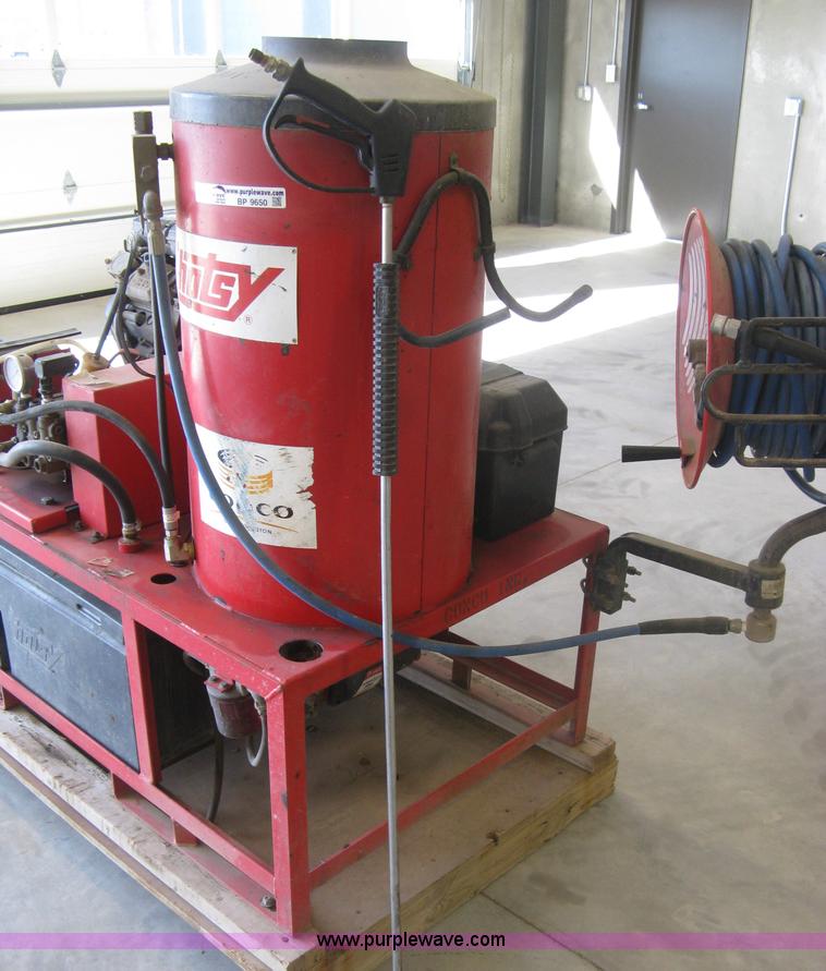 image for item BP9650 Hotsy 1260 hot pressure washer