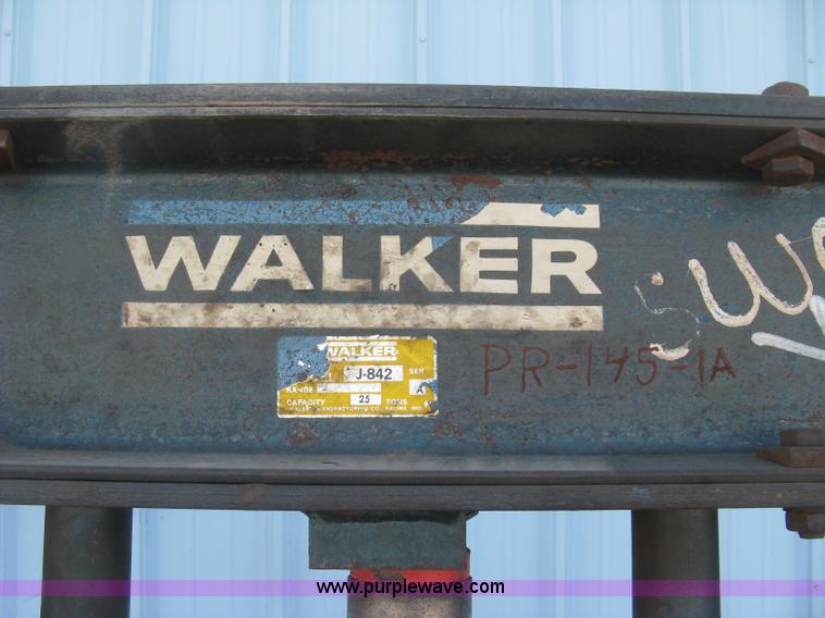 image for item BP9651 Walker J842 hydraulic press