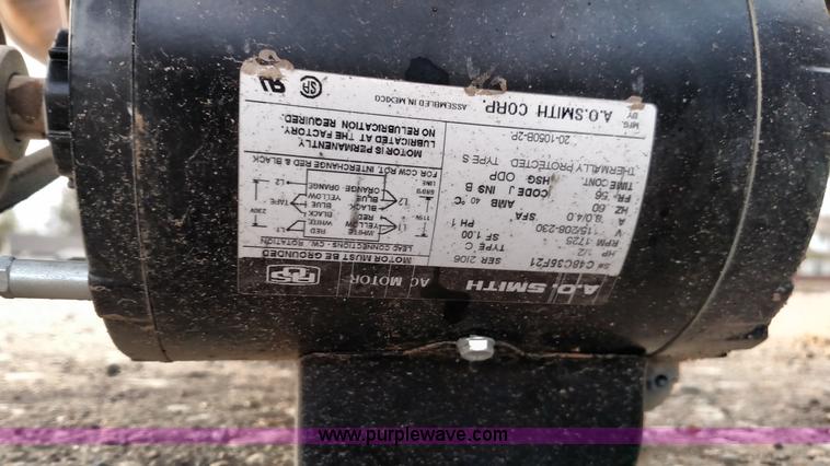 image for item BR9396 Overhead door