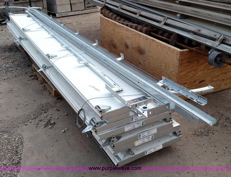 image for item BR9399 Haas overhead door