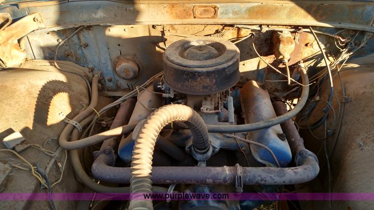 image for item BR9435 1961 Ford F600 grain truck