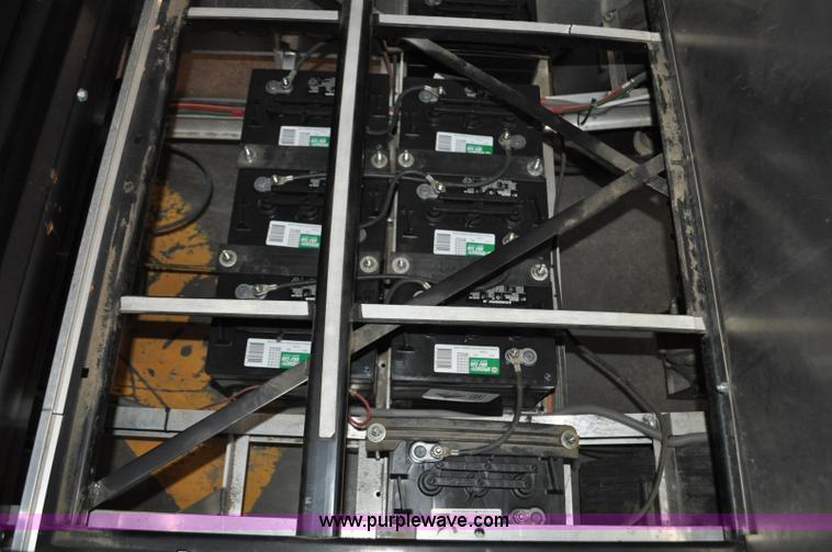 image for item G7025 2012 Club Car golf cart