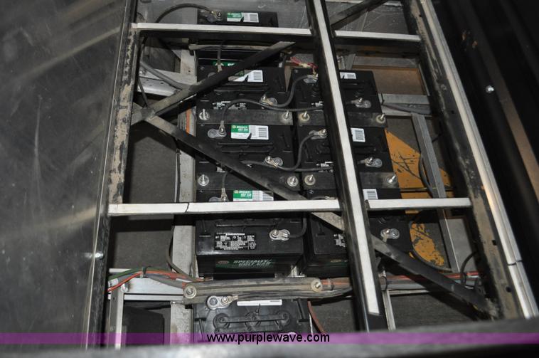 image for item G7025 2012 Club Car golf cart