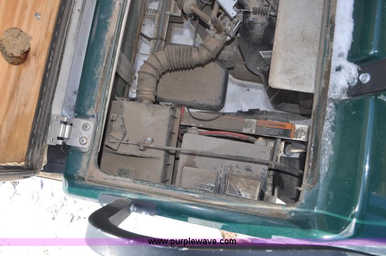 image for item G7047 Club Car golf cart