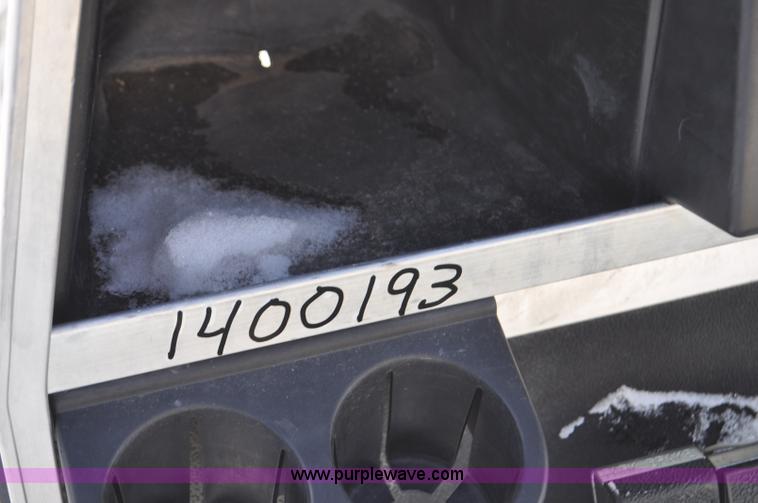 image for item G7047 Club Car golf cart