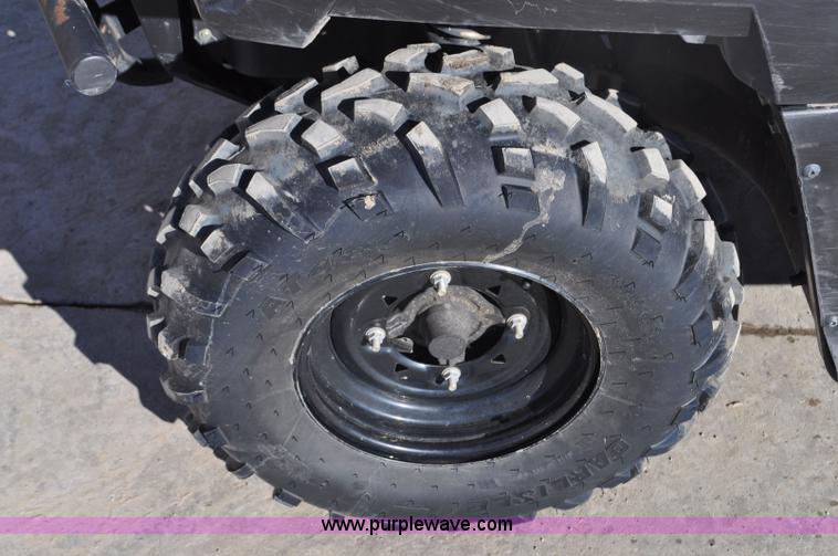 image for item G7060 2011 Bobcat 3400 utility vehicle