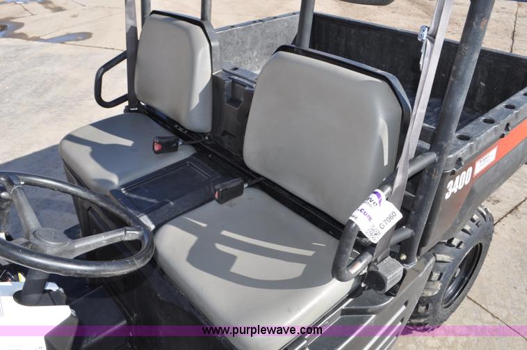 image for item G7060 2011 Bobcat 3400 utility vehicle