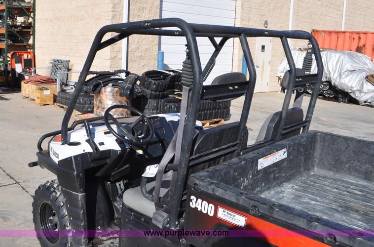 image for item G7060 2011 Bobcat 3400 utility vehicle