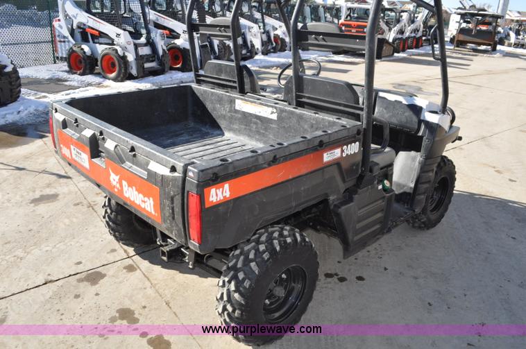image for item G7060 2011 Bobcat 3400 utility vehicle