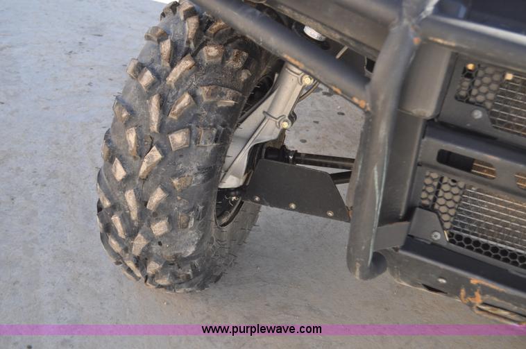 image for item G7060 2011 Bobcat 3400 utility vehicle