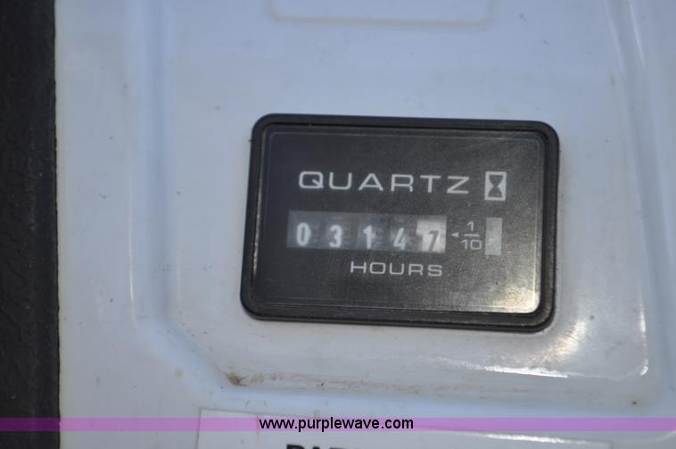 image for item G7060 2011 Bobcat 3400 utility vehicle