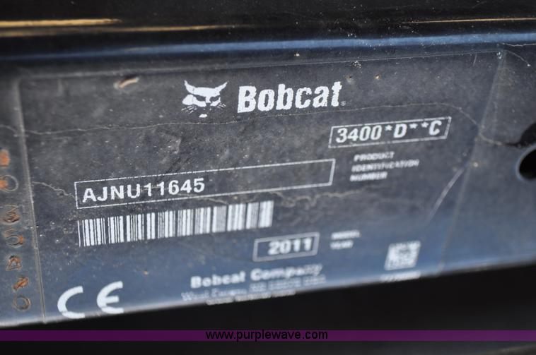 image for item G7060 2011 Bobcat 3400 utility vehicle