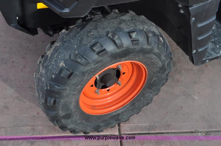 image for item G7076 2011 Bobcat 3200 utility vehicle