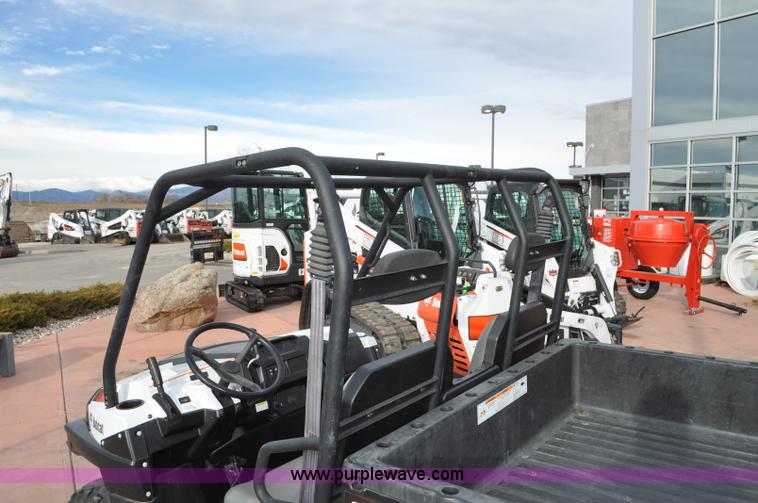image for item G7076 2011 Bobcat 3200 utility vehicle