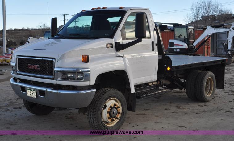 image for item G7079 2008 GMC C5500 flatbed truck