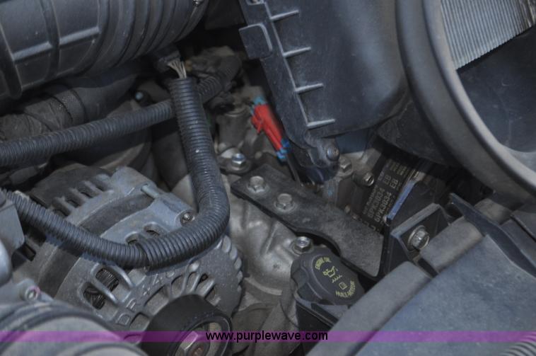 image for item G7079 2008 GMC C5500 flatbed truck