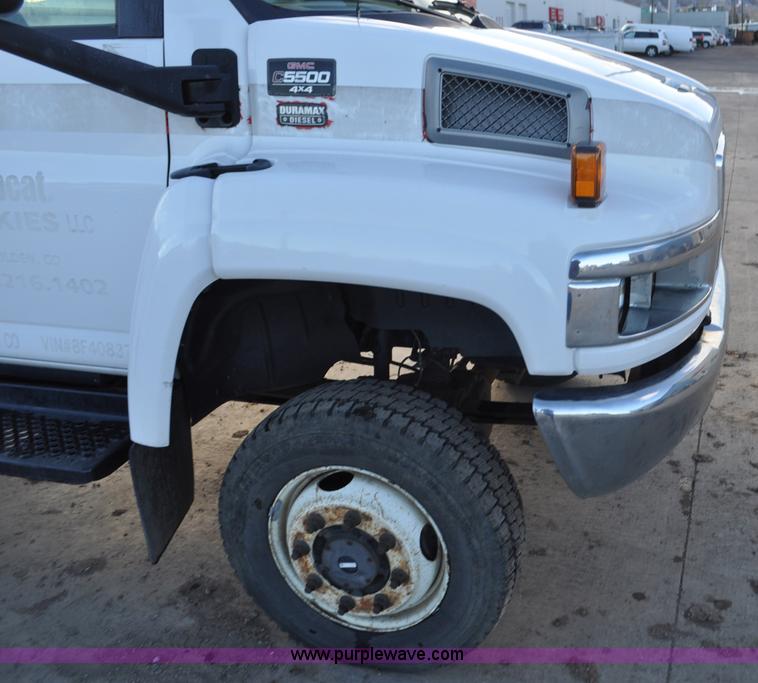 image for item G7079 2008 GMC C5500 flatbed truck