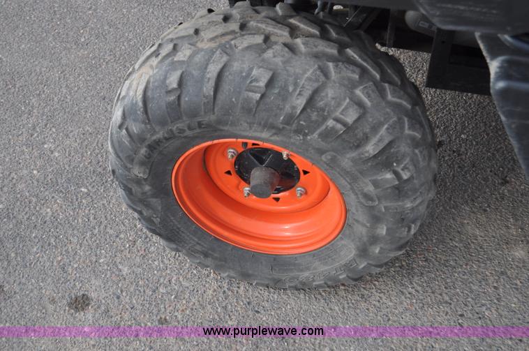 image for item G7085 2011 Bobcat 3200 utility vehicle