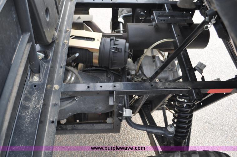 image for item G7085 2011 Bobcat 3200 utility vehicle