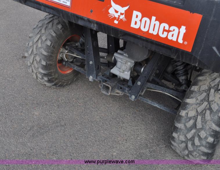 image for item G7085 2011 Bobcat 3200 utility vehicle