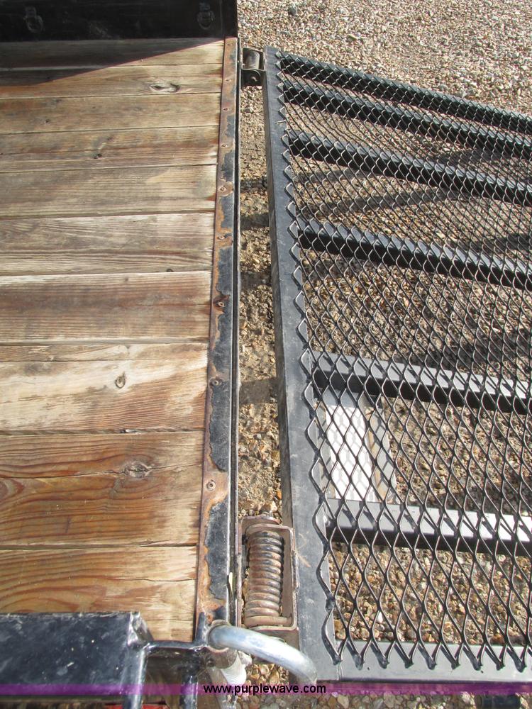 image for item H1006 2014 H&H utility trailer