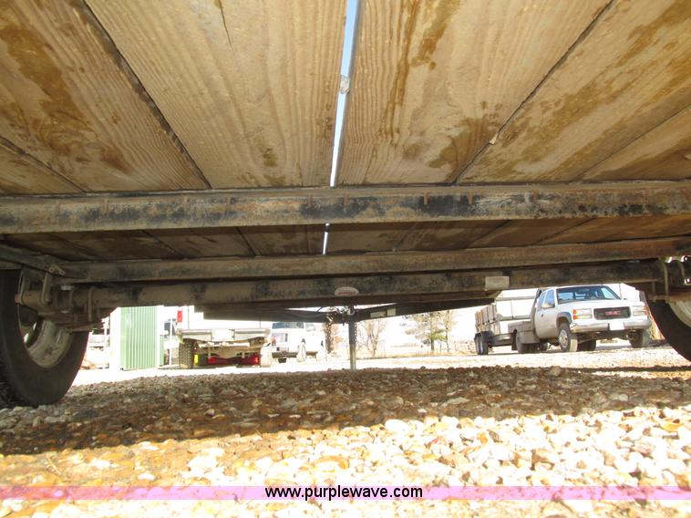 image for item H1006 2014 H&H utility trailer