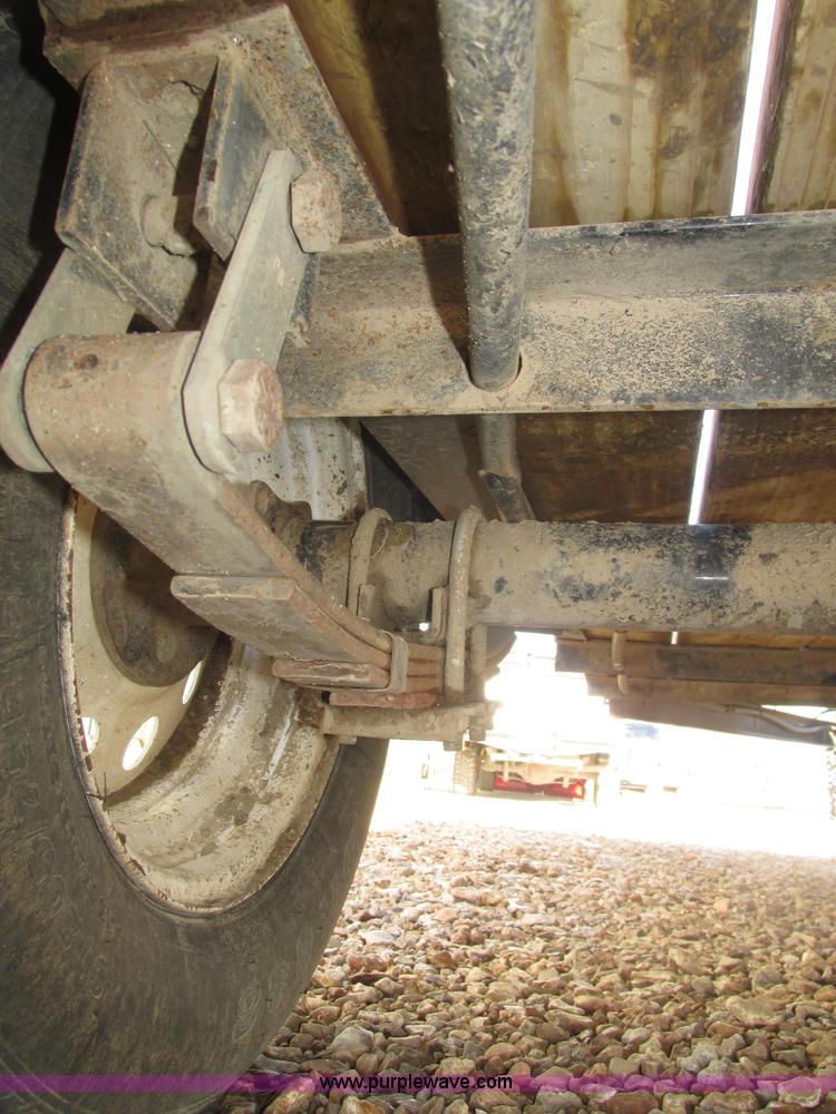 image for item H1006 2014 H&H utility trailer