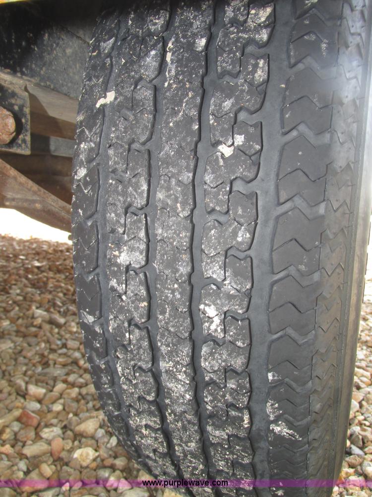 image for item H1006 2014 H&H utility trailer