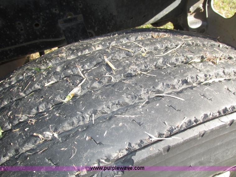 image for item H1018 1984 International 1954 cab and chassis