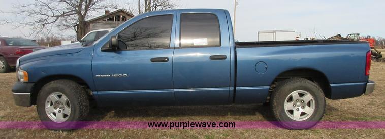 image for item I1826 2005 Dodge Ram 1500 Quad Cab pickup truck