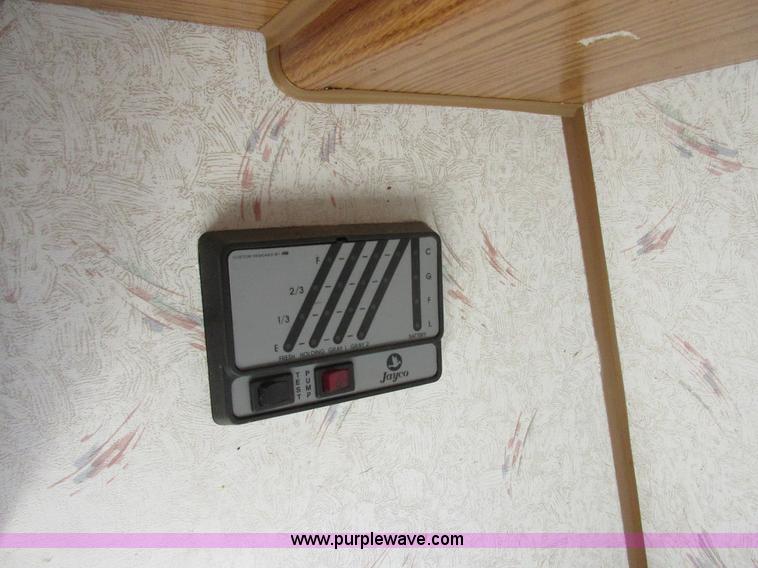 image for item I1829 1995 Jayco 263RK Eagle Series travel trailer