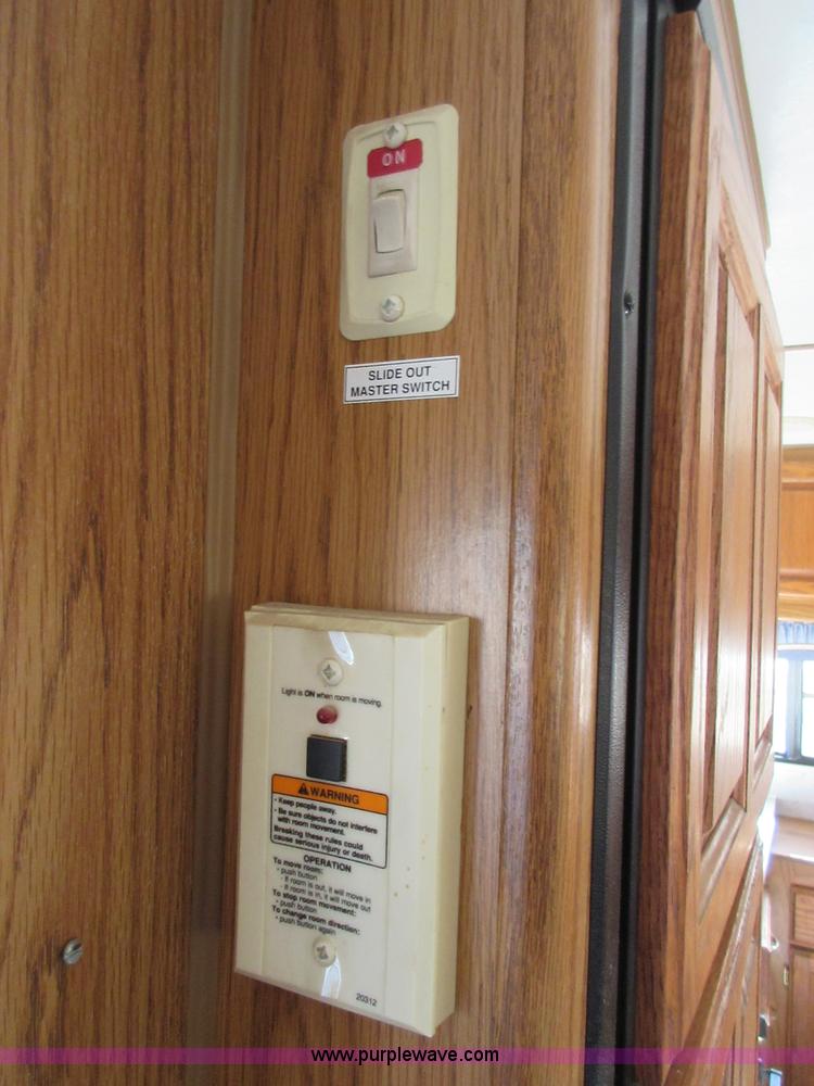 image for item I1829 1995 Jayco 263RK Eagle Series travel trailer