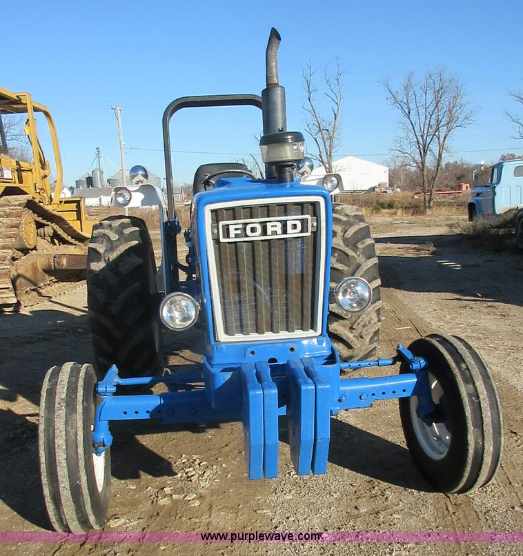 image for item I1833 1988 Ford 5900 tractor