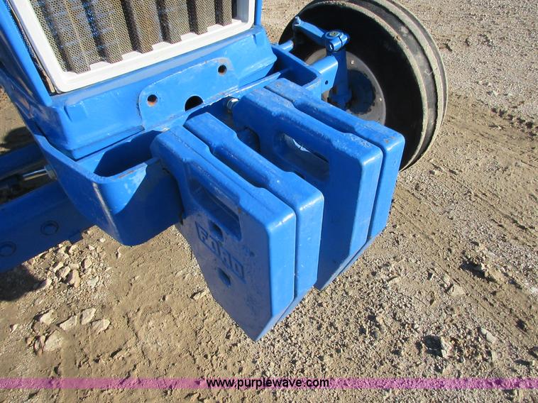 image for item I1833 1988 Ford 5900 tractor