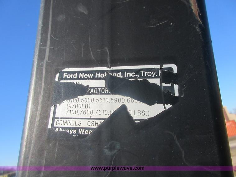 image for item I1833 1988 Ford 5900 tractor