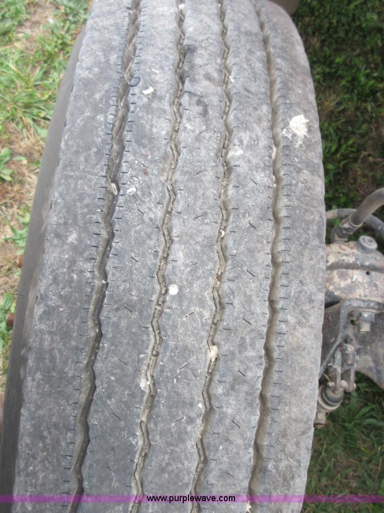 image for item I1835 2000 Sterling L9500 semi truck