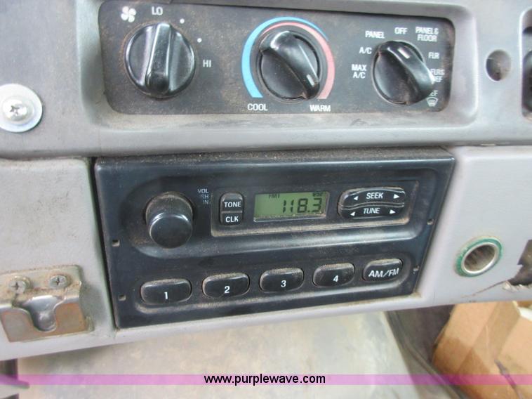 image for item I1835 2000 Sterling L9500 semi truck