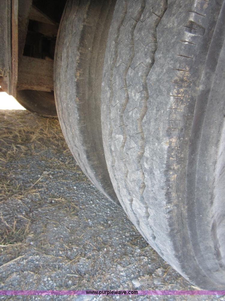 image for item I1910 1984 Chevrolet Holiday Rambler Presidental 33 RV