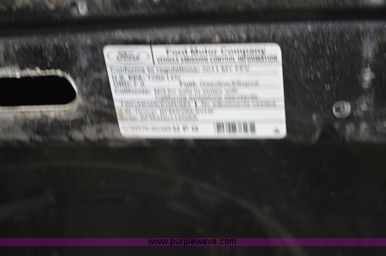 image for item I2757 2011 Ford Crown Victoria Police Interceptor