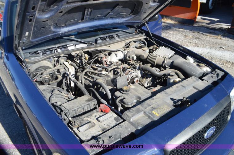 image for item I2759 2011 Ford Crown Victoria Police Interceptor