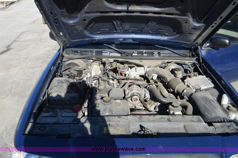 image for item I2759 2011 Ford Crown Victoria Police Interceptor