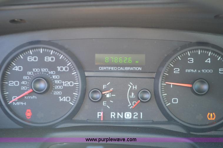 image for item I2759 2011 Ford Crown Victoria Police Interceptor